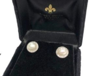 Rafflepages.com - Win a Pair of Diamond and Pearl Earrings and help support The Center for Children and Families